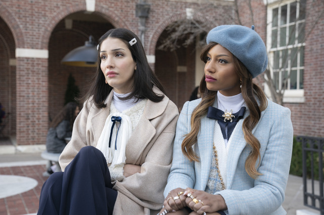 ep1「ゴシップガール シーズン2」©2022 WarnerMedia Direct, LLC. All Rights Reserved. HBO MaxTM is used under license.