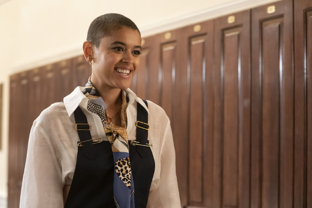 ep1「ゴシップガール シーズン2」©2022 WarnerMedia Direct, LLC. All Rights Reserved. HBO MaxTM is used under license.