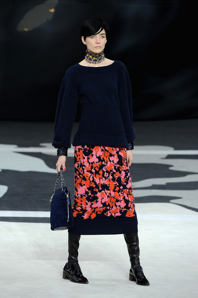 「シャネル」のプレタポルテ2013年秋冬コレクション