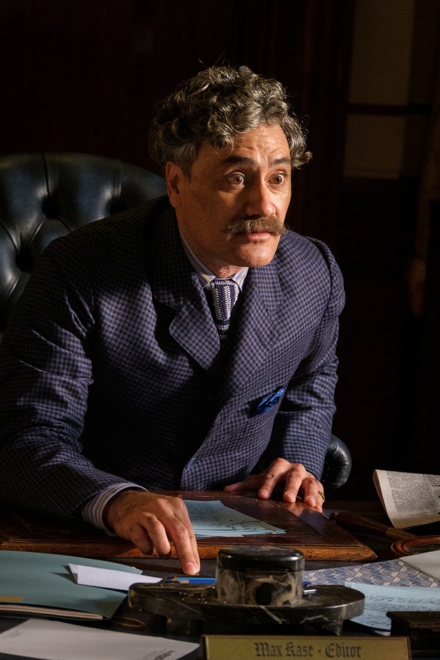 『ルイス・ウェイン 生涯愛した妻とネコ』タイカ・ワイティティ　©2021 STUDIOCANAL SAS － CHANNEL FOUR TELEVISION CORPORATION