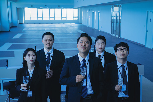 WATCHAオリジナル・シリーズ「砂漠の王」