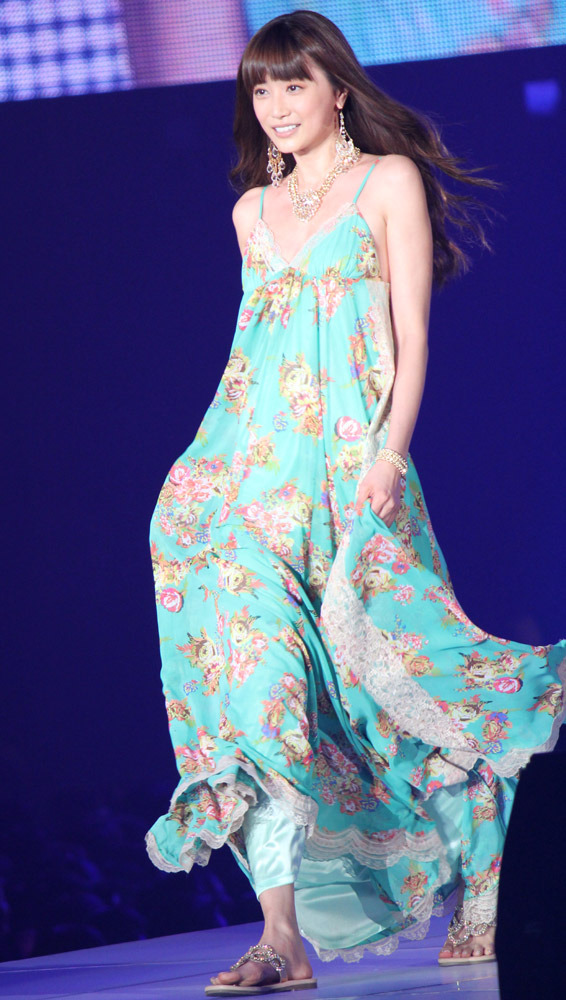 ヨンア in 第16回東京ガールズコレクション 2013 SPRING／SUMMER