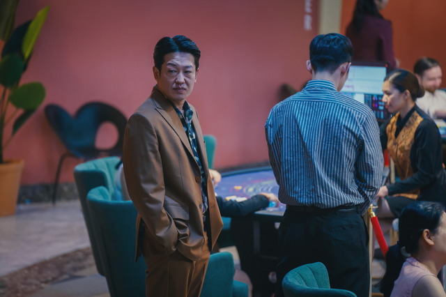 「カジノ」　© 2022 Disney and its related entities