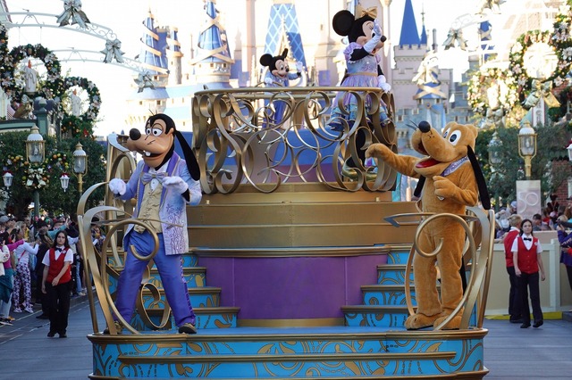 Mickey's Celebration Cavalcade（22年11月撮影）