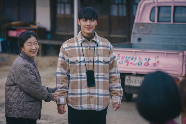 ラ・ミラン、イ・ドヒョン　Netflixシリーズ「The Good Bad Mother」 (英題)2023年独占配信開始