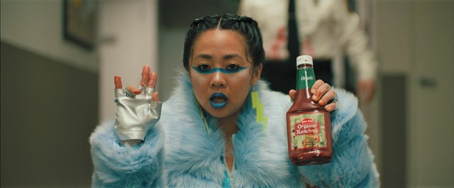 『エブリシング・エブリウェア・オール・アット・ワンス』© 2022 A24 Distribution, LLC. All Rights Reserved.