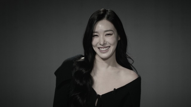 「PEAK TIME」ティファニー　© SLL Joongang Co.,Ltd & Studio Slam & AZING all rights reserved