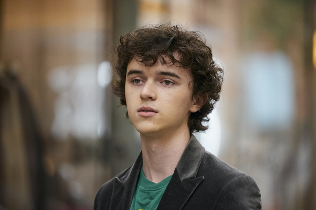 『The Son／息子』© THE SON FILMS LIMITED AND CHANNEL FOUR TELEVISION CORPORATION 2022 ALL RIGHTS RESERVED.