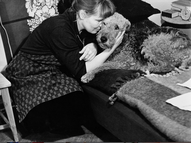 『マイヤ・イソラ 旅から生まれるデザイン』© 2021 Greenlit Productions and New Docs