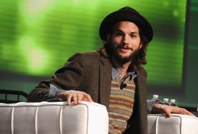 狙われたセレブたち（アシュトン・カッチャー）-(C) Getty Images