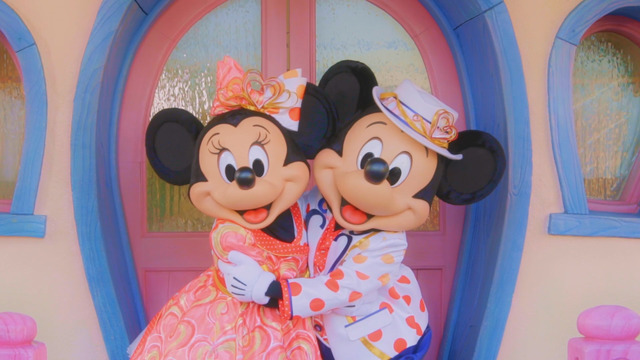 スペシャル動画のシーン As to Disney artwork, logos and properties： (C) Disney