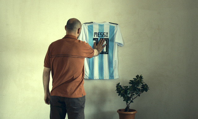 『ジョージア、⽩い橋のカフェで逢いましょう』© DFFB, Sakdoc Film, New Matter Films, rbb, Alexandre Koberidze