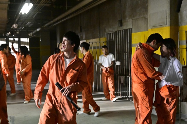 「君と世界が終わる日に」Season4