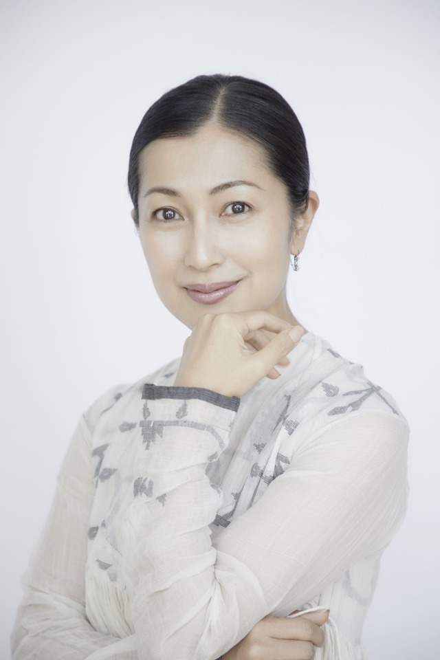 鶴田真由©T.MINAMOTO
