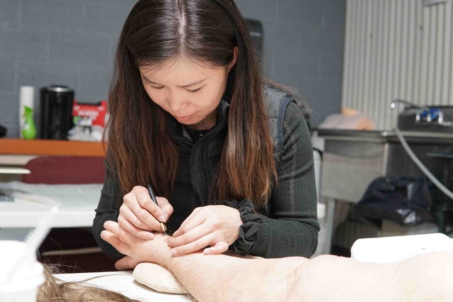 『ザ・ホエール』メイキング©courtesy of A24