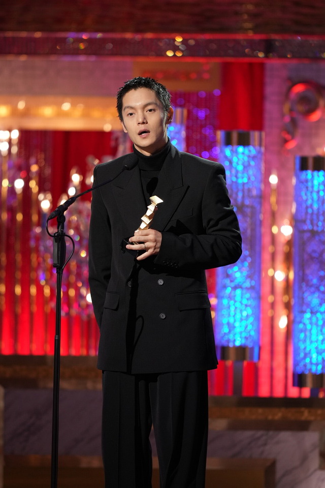 第46回日本アカデミー賞最優秀助演男優賞を受賞した窪田正孝／写真提供: 東京写真記者協会