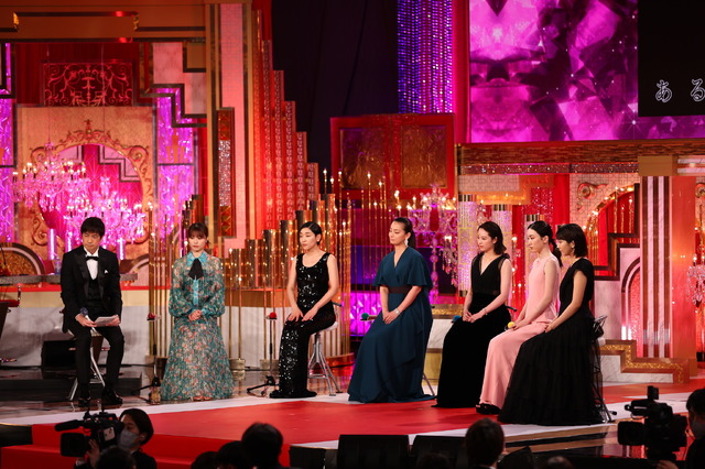 「第46回日本アカデミー賞」優秀助演女優賞／写真提供: 東京写真記者協会