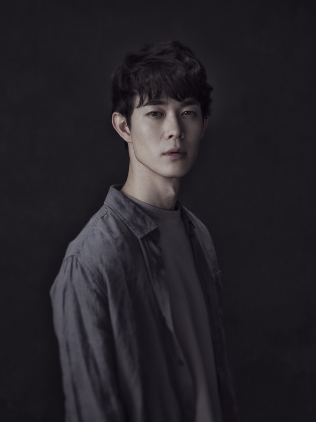 THEATER MILANO-Zaオープニングシリーズ／COCOON PRODUCTION 2023「パラサイト」（C） 2019 CJ ENM CORPORATION, BARUNSON E&A ALL RIGHTS RESERVED