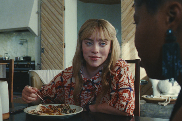 「キラー・ビー」©Amazon Studios