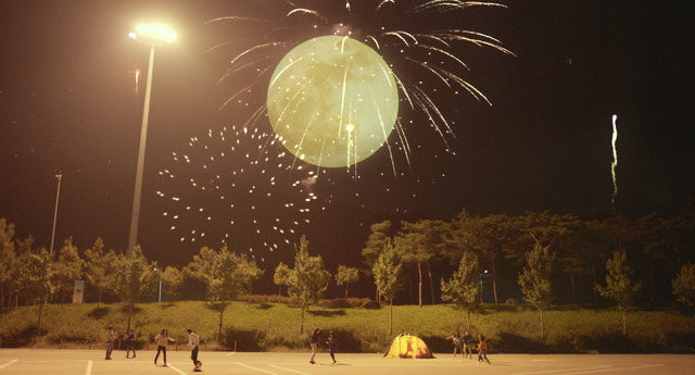 『高速道路家族』ⓒ2022 Seollem film, kt alpha Co., Ltd. All Rights Reserved.