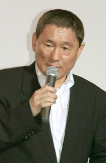 「カンヌで面白いことやりたかった」と言う北野武監督