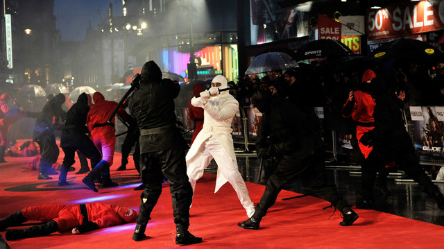 『G.I.ジョー バック2リベンジ』ロンドン・プレミアに襲来した忍者たち