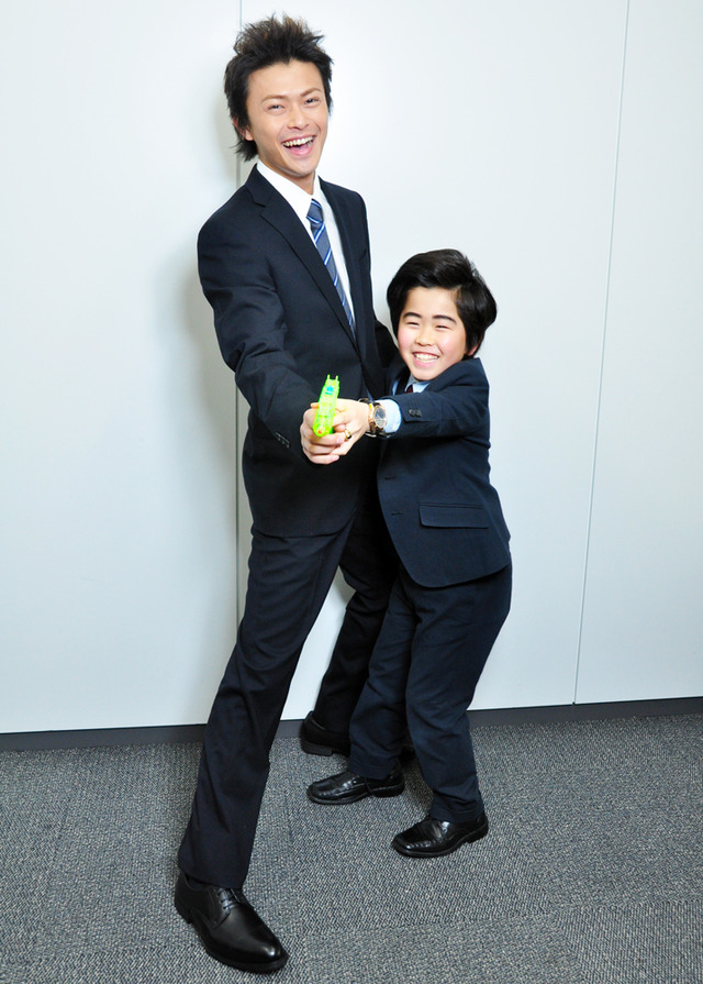 『コドモ警察』鈴木福＆勝地涼／Photo：Naoki Kurozu