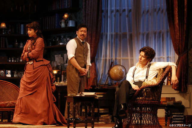 広瀬アリス、佐藤二朗、柿澤勇人　撮影：渡部孝弘