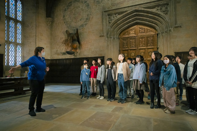 「ワーナー ブラザース スタジオツアー東京 ‐ メイキング・オブ・ハリー・ポッター」‘Wizarding World’ and all related names, characters and indicia are trademarks of and © WarnerBros. Entertainment Inc. – Wizarding World publishing rights © J.K. Rowling.