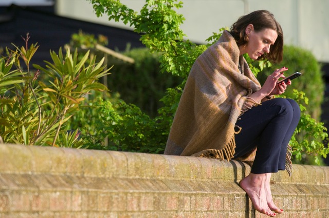 「女医フォスター 夫の情事、私の決断」 (C)APOLLO