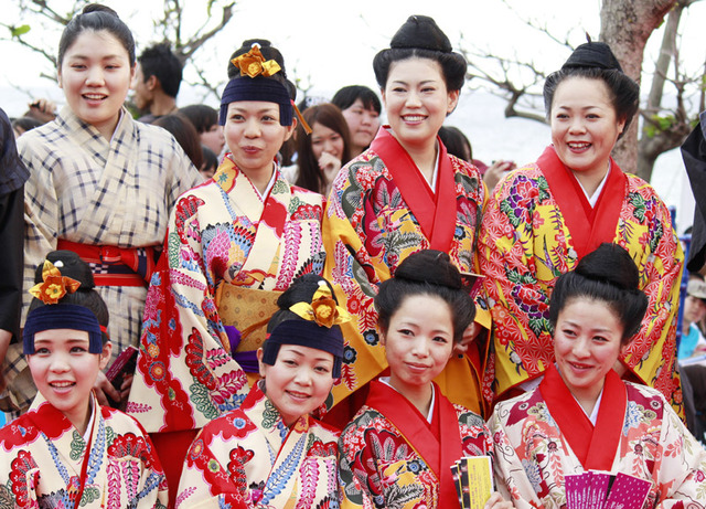 第5回「沖縄国際映画祭」レッド・カーペット