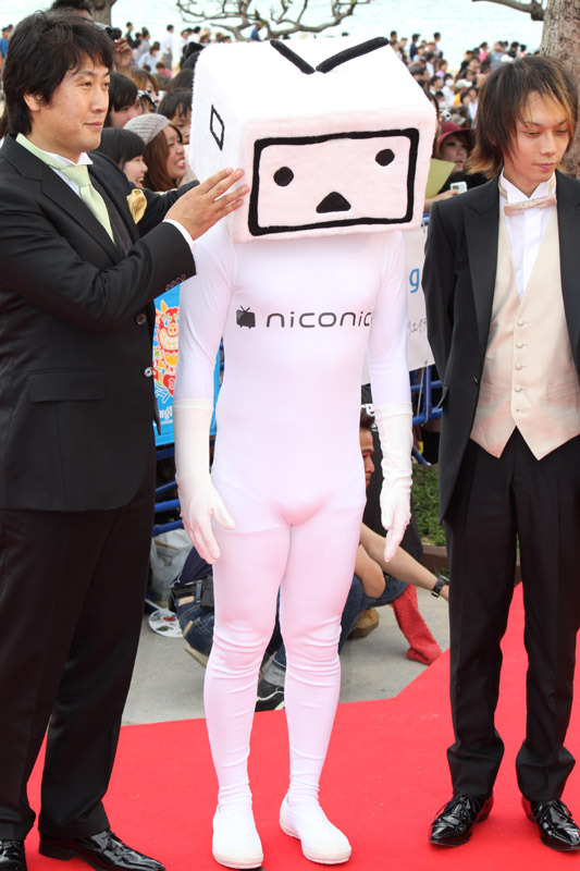 第5回「沖縄国際映画祭」レッド・カーペット