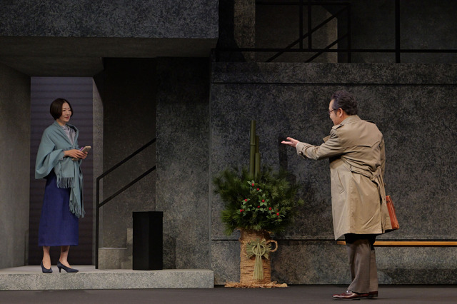 「カモメよ、そこから銀座は見えるか？」撮影：渡部孝弘