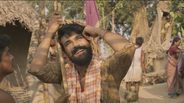 『ランガスタラム』©Mythri Movie Makers