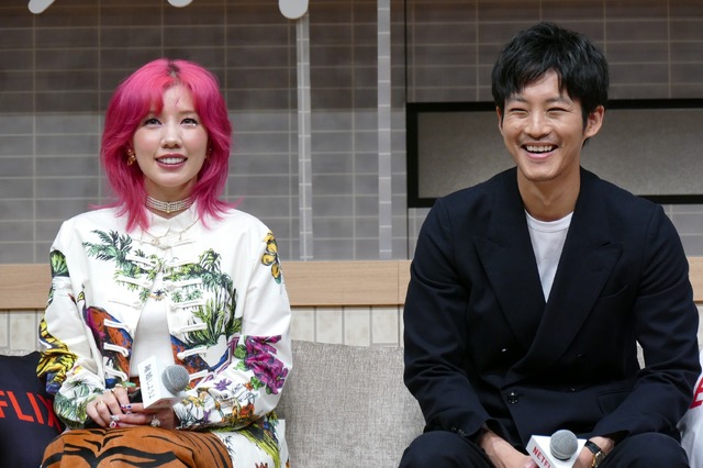 Netflixシリーズ「離婚しようよ」配信記念イベント／松坂桃李、仲里依紗