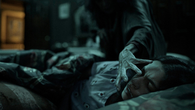 『イビルアイ』 © FILM TANK, CINEPOLIS, CINEMA MAQUINA All Rights Reserved.