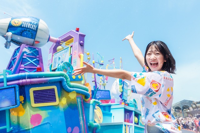 びしょ濡れのパークが帰ってきた！散水プログラム「ベイマックスのミッション・クールダウン」初開催 As to Disney artwork, logos and properties： (C) Disney