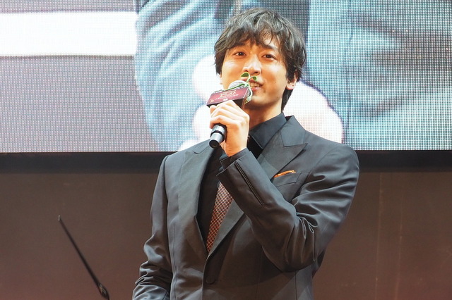 小関裕太『ファンタスティック・ビーストとダンブルドアの秘密』ライトアップ・ファンナイト