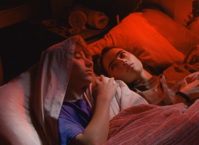 『ファルコン・レイク』© 2022 ‒ CINÉFRANCE STUDIOS / 9438-1043 QUEBEC INC. / ONZECINQ /  PRODUCTIONS DU CHTIMI