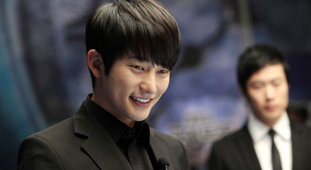 『殺人の告白』 -(C) 2012 DASEPO CLUB AND SHOWBOX/MEDIAPLEX ALL RIGHTS RESERVED.