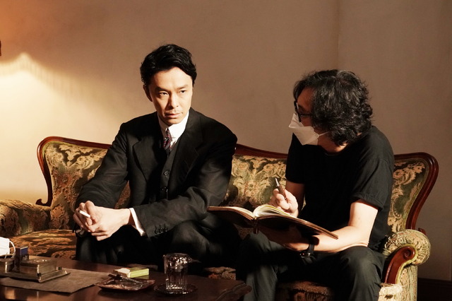 『リボルバー・リリー』©2023「リボルバー・リリー」フィルムパートナーズ