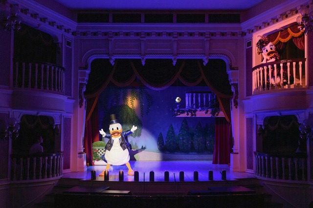 新ショー「ザ・ダイヤモンド・バラエティマスター」As to Disney artwork, logos and properties： (C) Disney