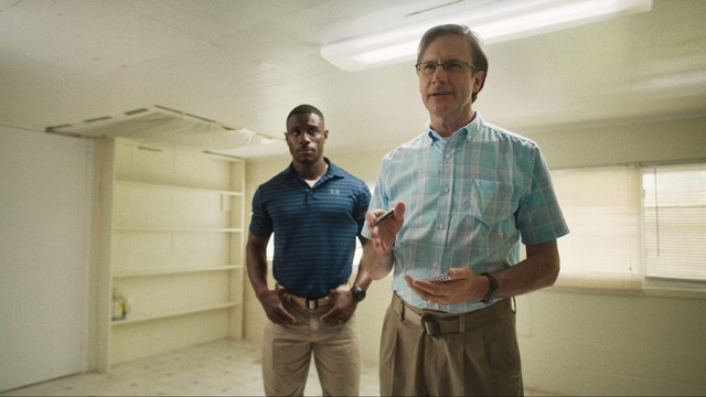 『リアリティ』© 2022 Mickey and Mina LLC. All Rights Reserved