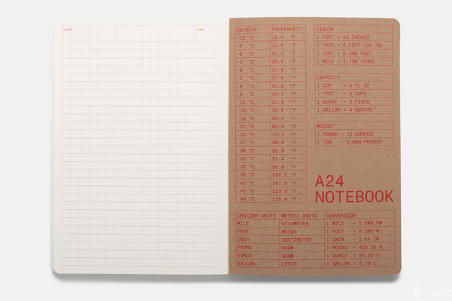 OFFICE NOTEBOOK 2,740円（税抜）