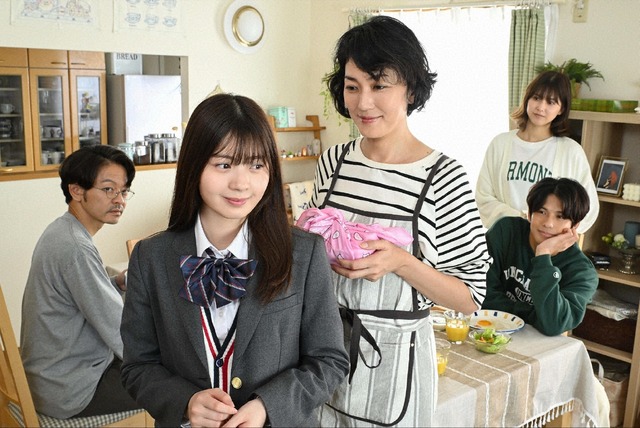 「ブラックファミリア～新堂家の復讐～」第1話( c)ytv