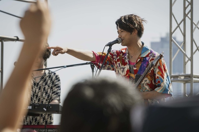 「パリピ孔明」第2話（C）フジテレビ