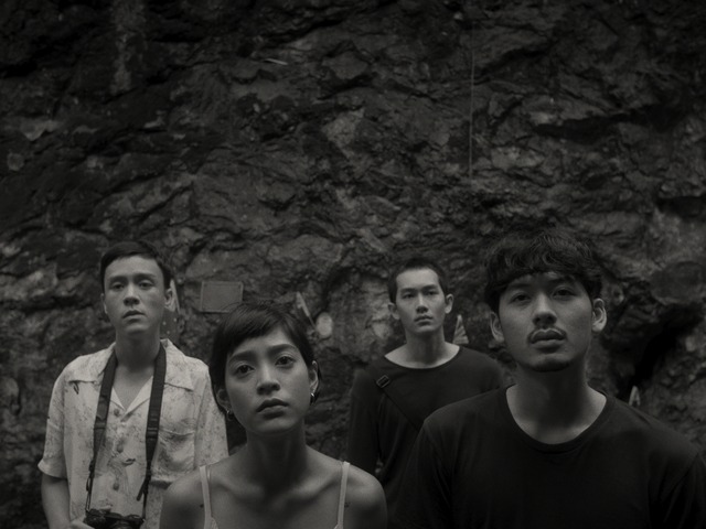 『カム・ヒア』