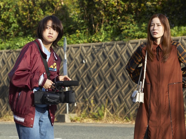 『女優は泣かない』©2023「女優は泣かない」製作委員会