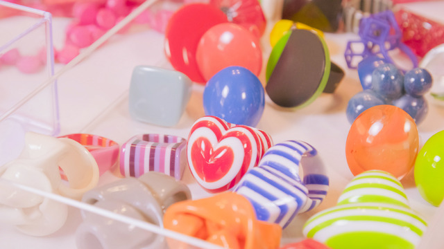 『カラフルな魔女～角野栄子の物語が生まれる暮らし～』ⒸKADOKAWA