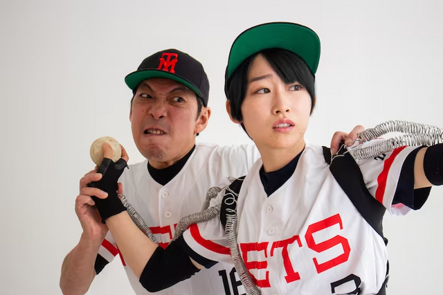 『野球どアホウ未亡人』©カブ研究会